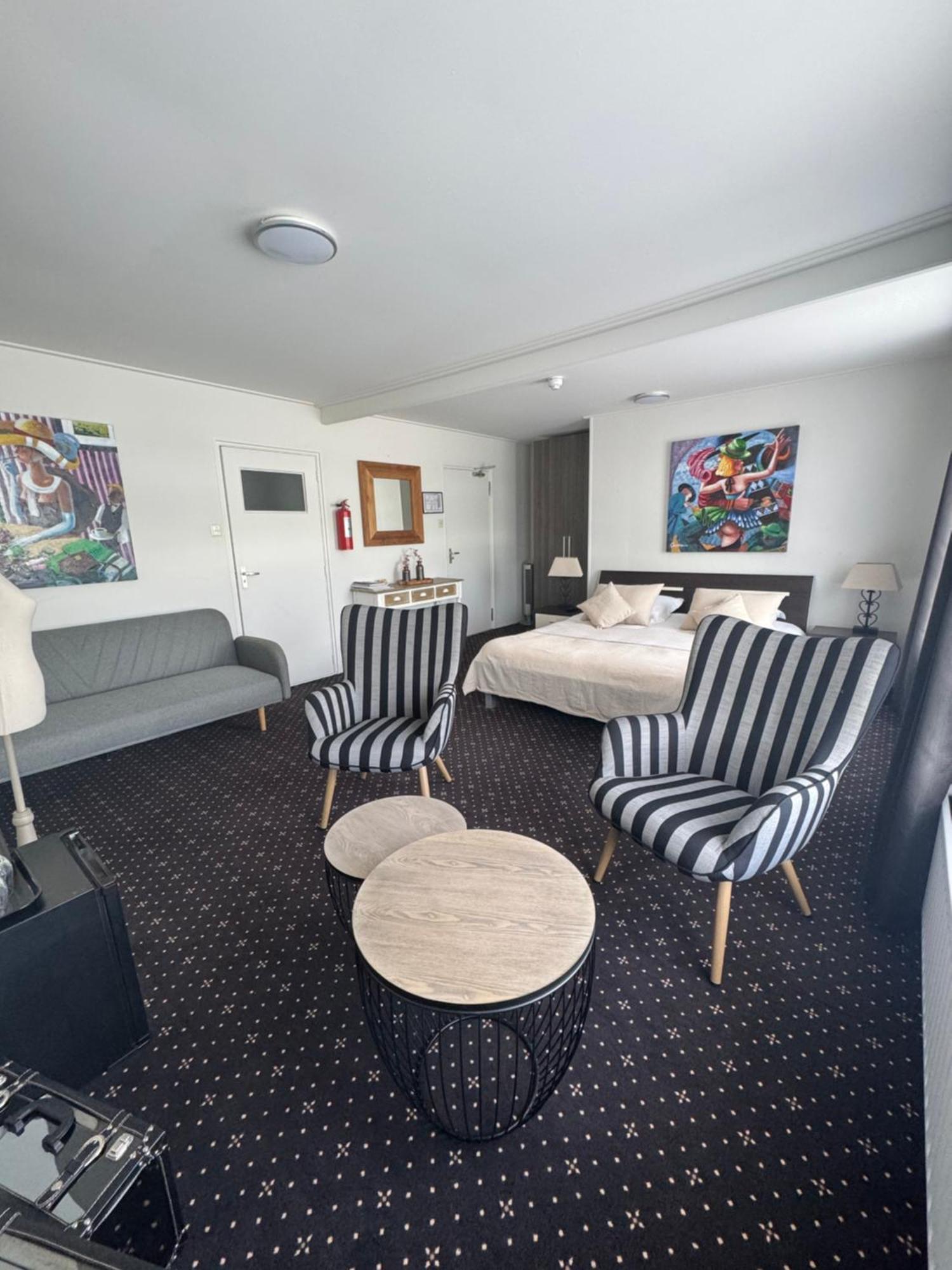 Bed and Breakfast Ouwe Schuure Esclusa Exterior foto